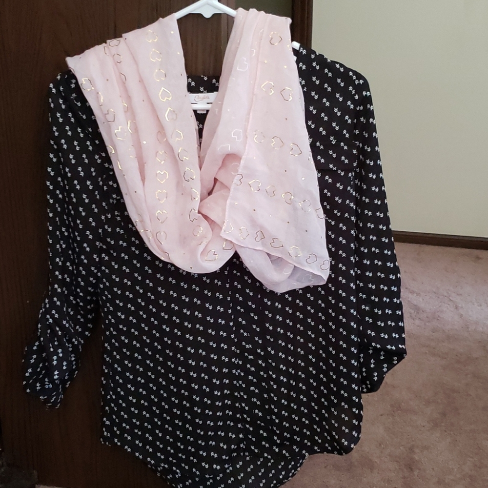Women's blouse with scarf